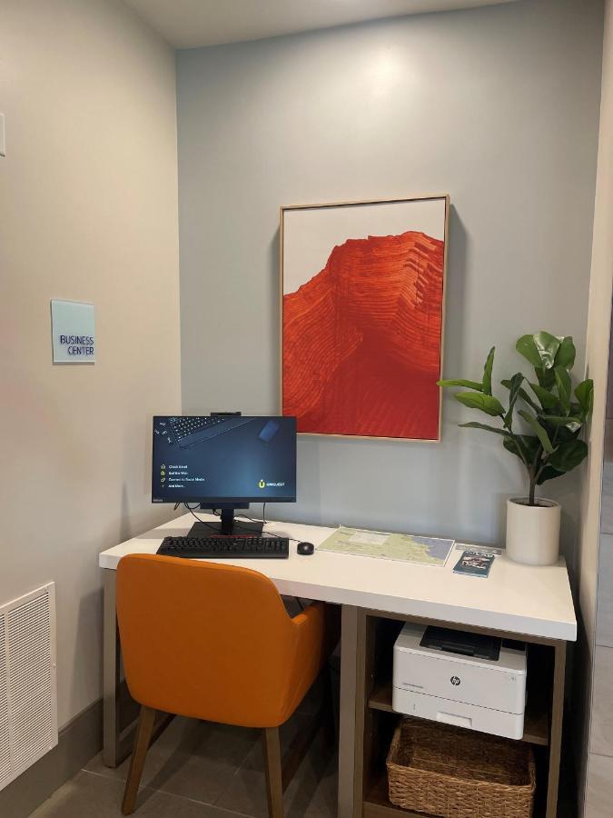 Holiday Inn Express & Suites Marquette By Ihg Dış mekan fotoğraf