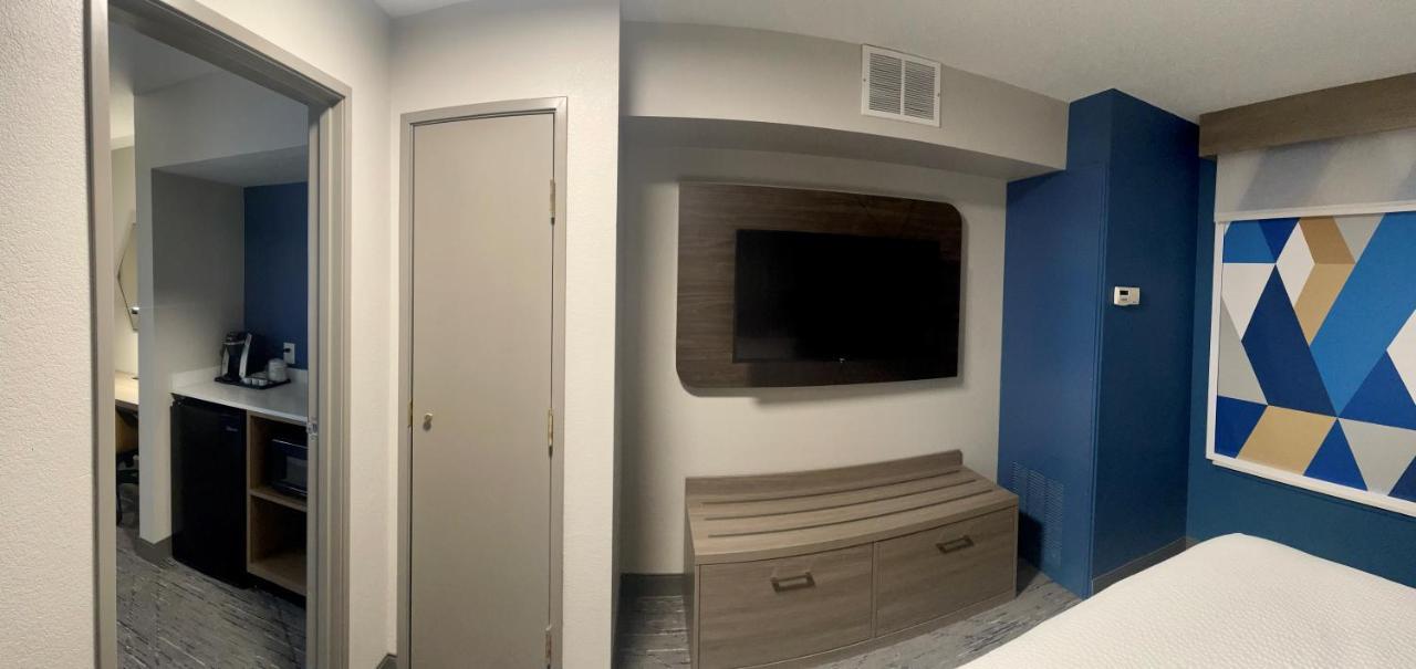 Holiday Inn Express & Suites Marquette By Ihg Dış mekan fotoğraf