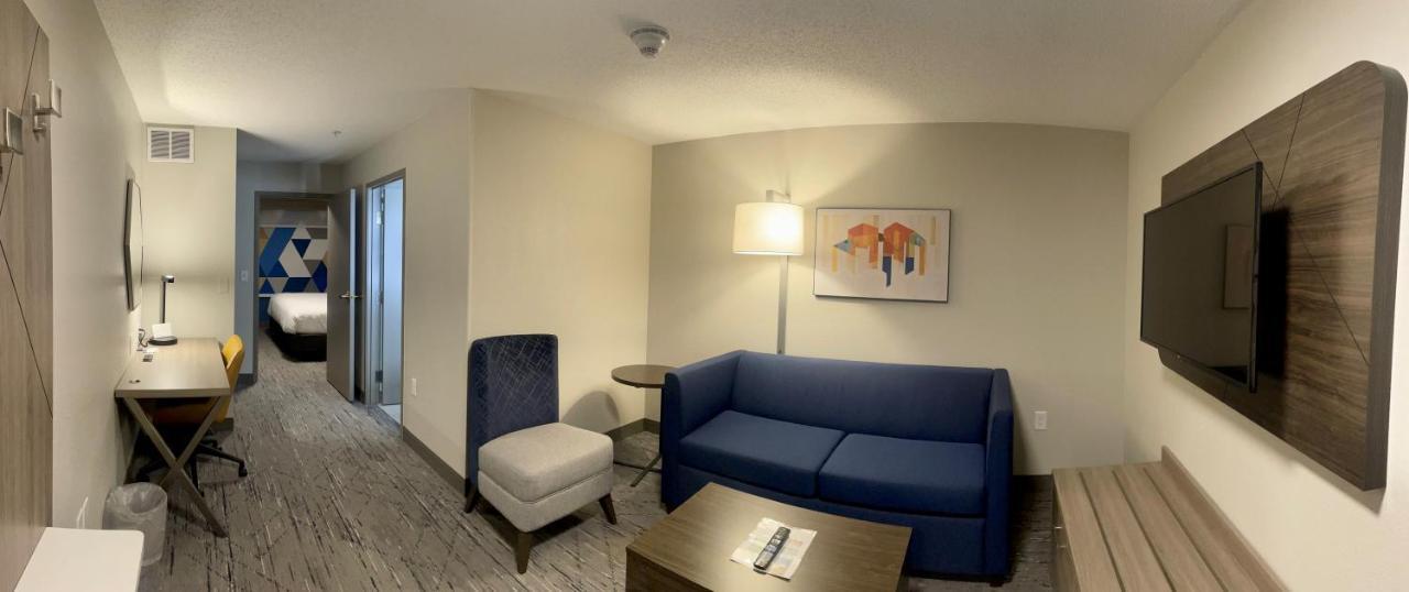 Holiday Inn Express & Suites Marquette By Ihg Dış mekan fotoğraf
