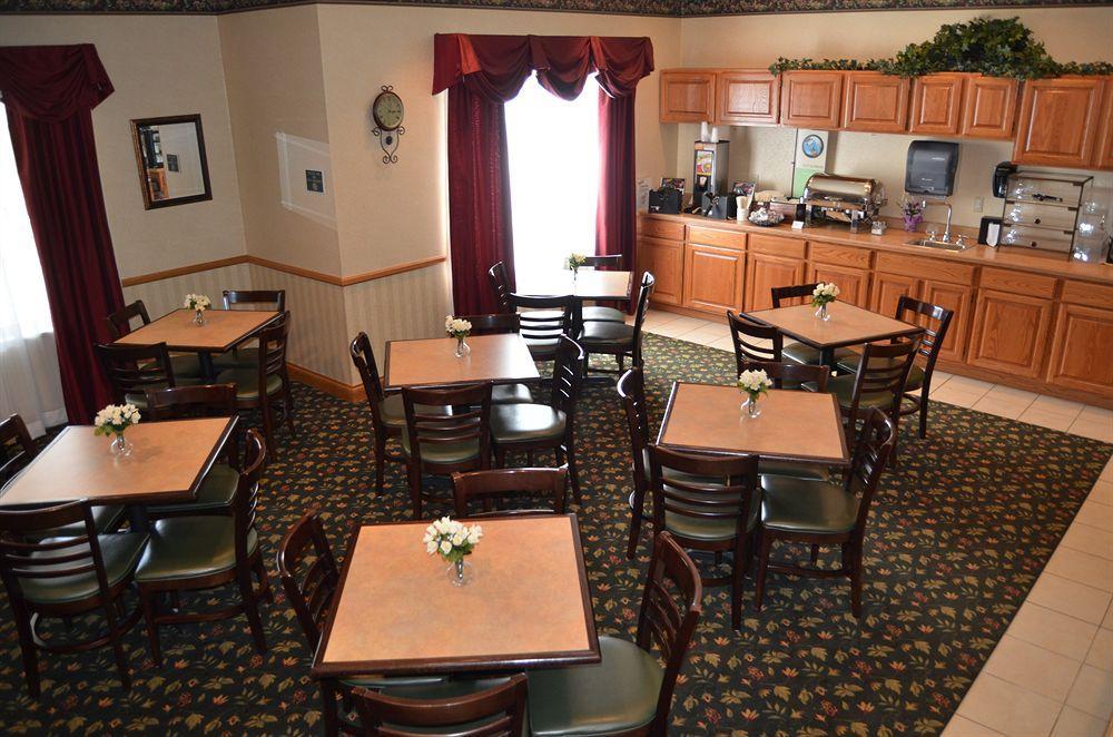 Holiday Inn Express & Suites Marquette By Ihg Restoran fotoğraf