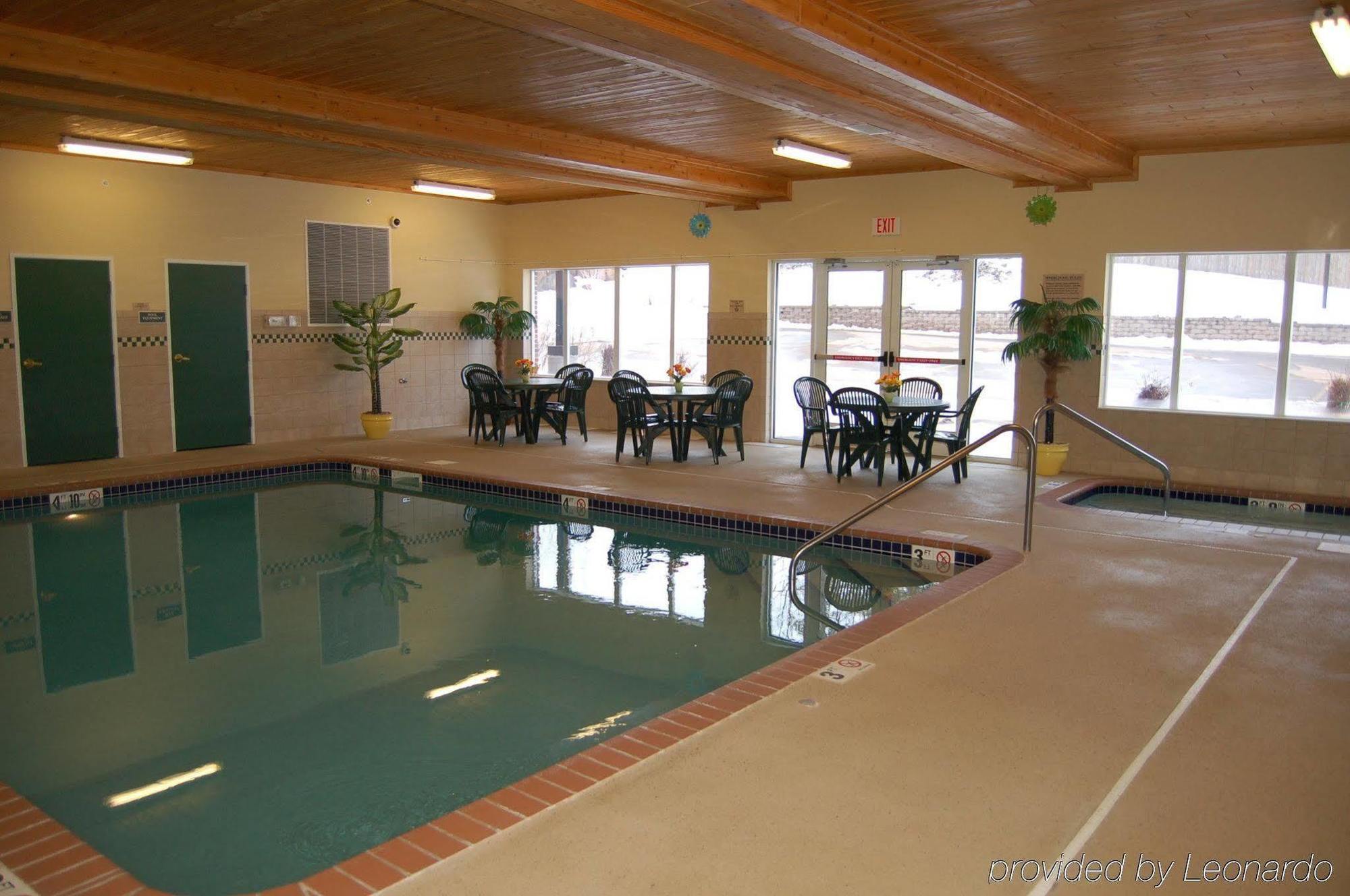 Holiday Inn Express & Suites Marquette By Ihg Dış mekan fotoğraf