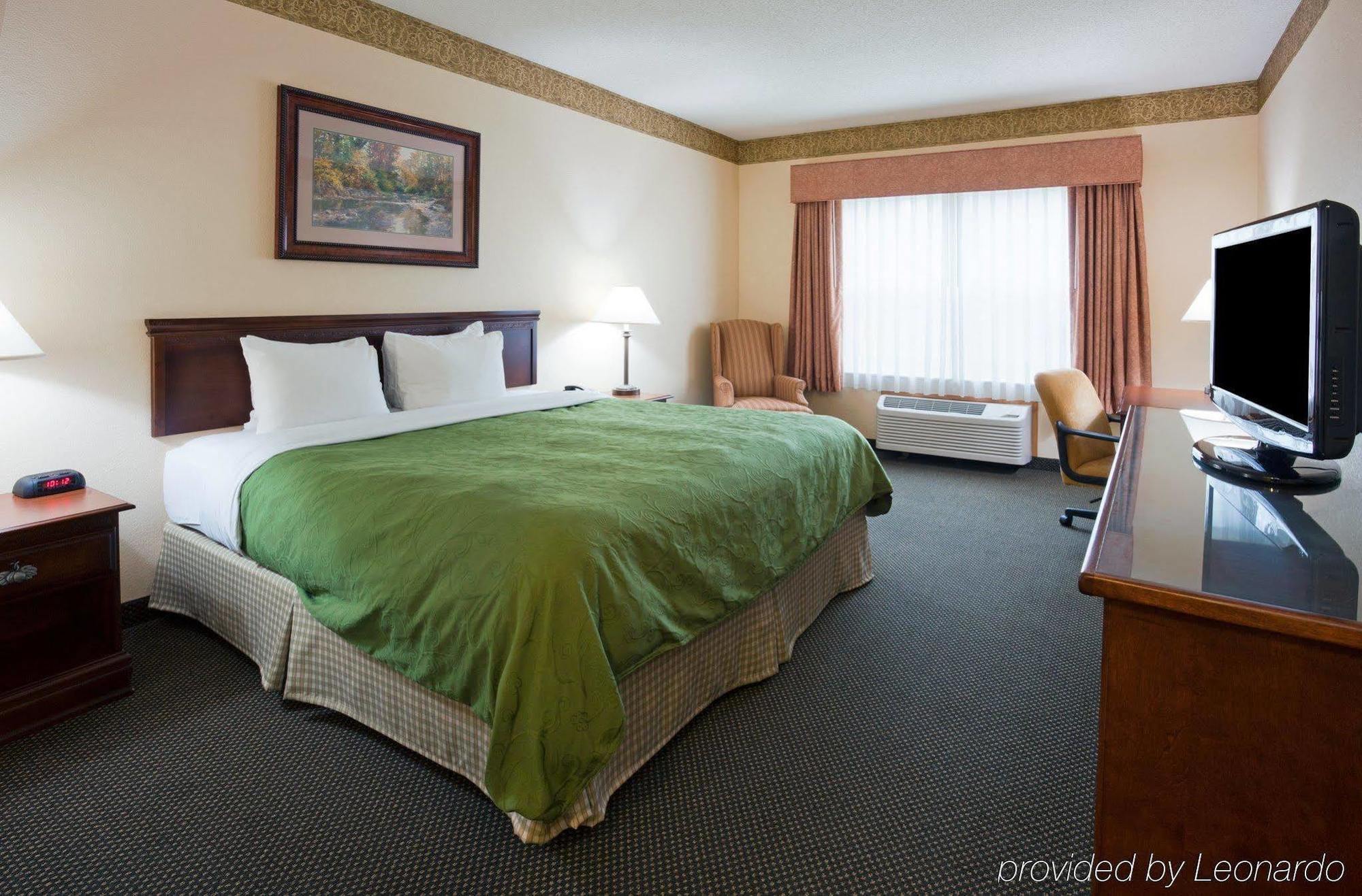 Holiday Inn Express & Suites Marquette By Ihg Dış mekan fotoğraf