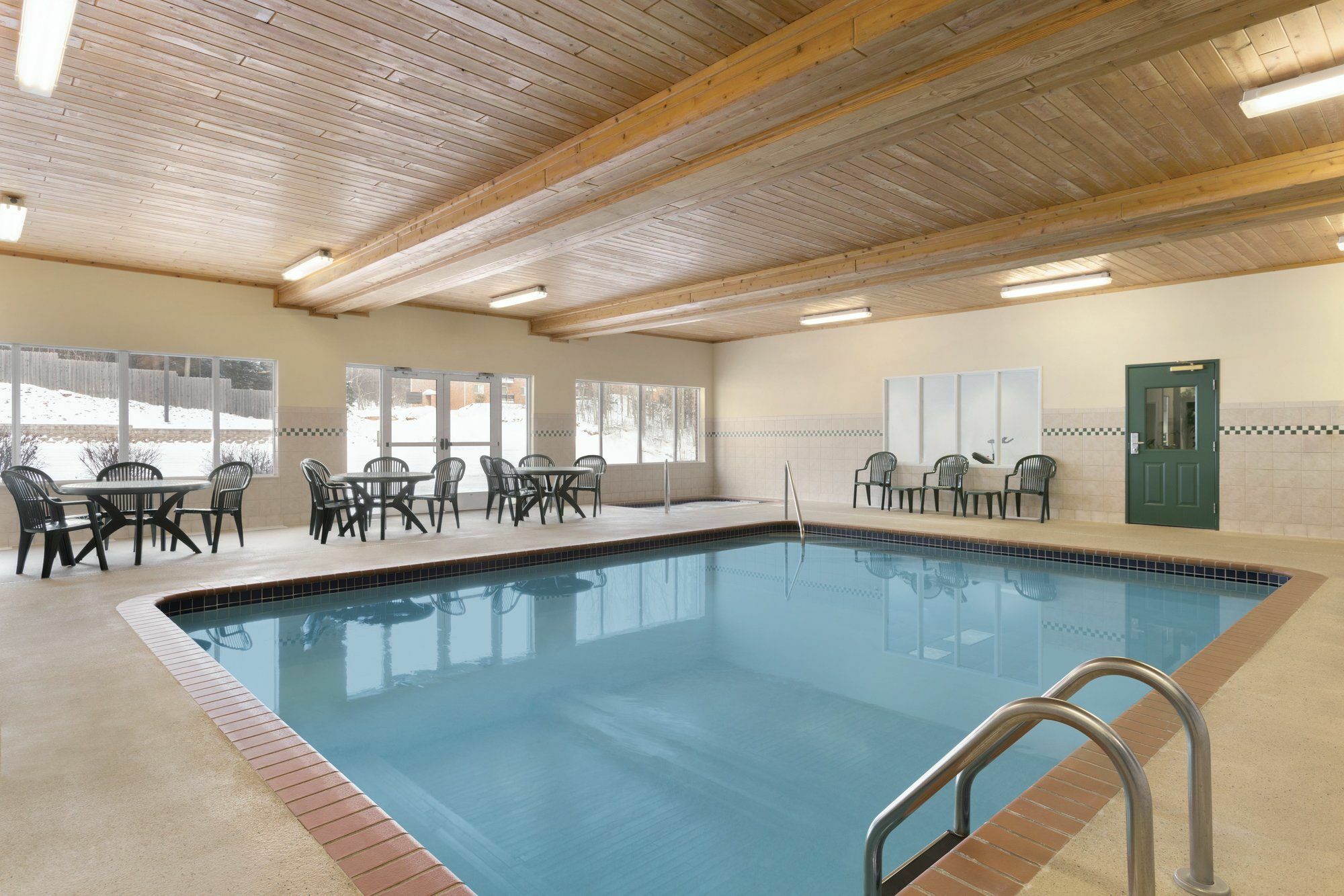 Holiday Inn Express & Suites Marquette By Ihg Dış mekan fotoğraf