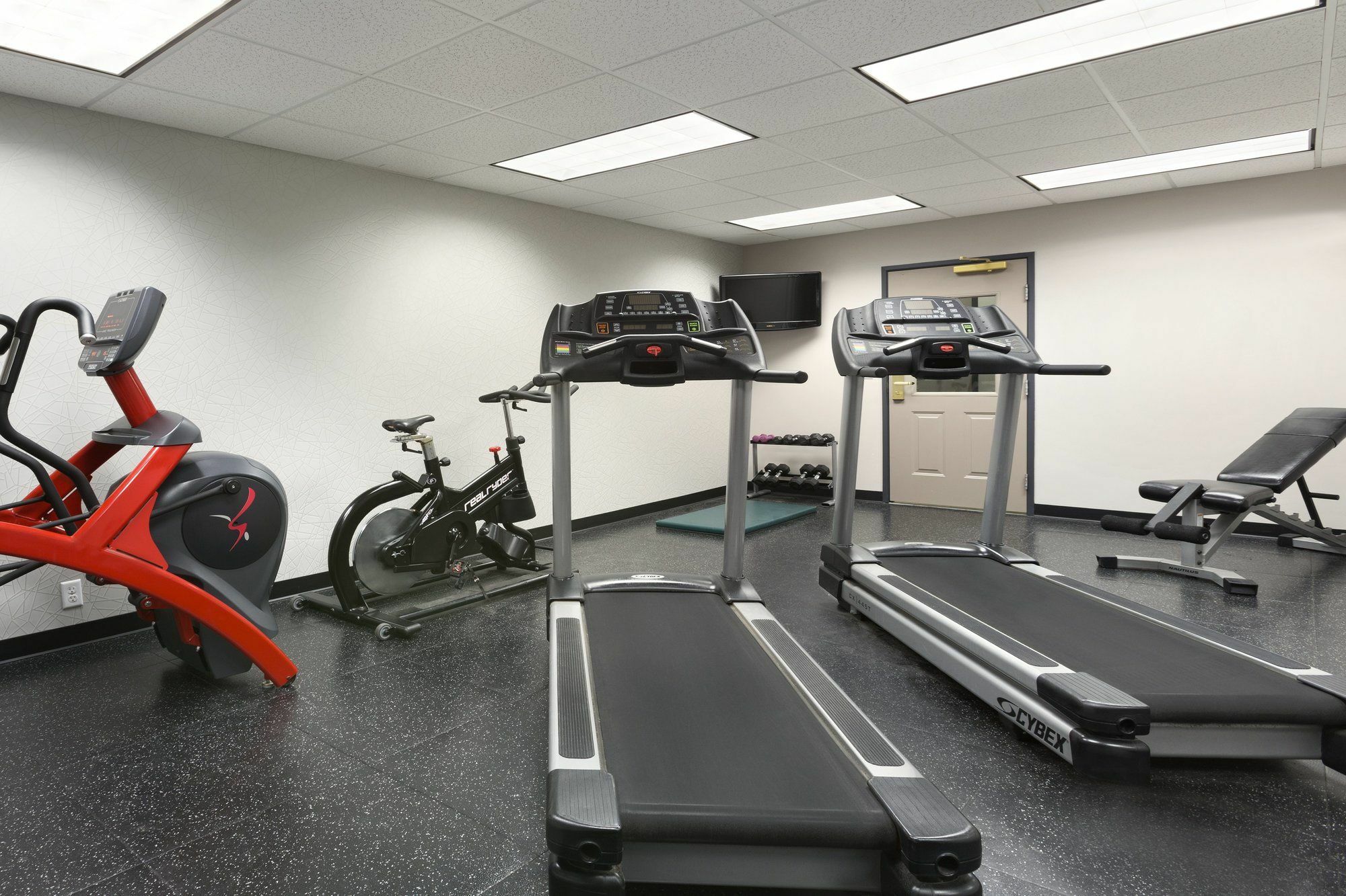 Holiday Inn Express & Suites Marquette By Ihg Dış mekan fotoğraf